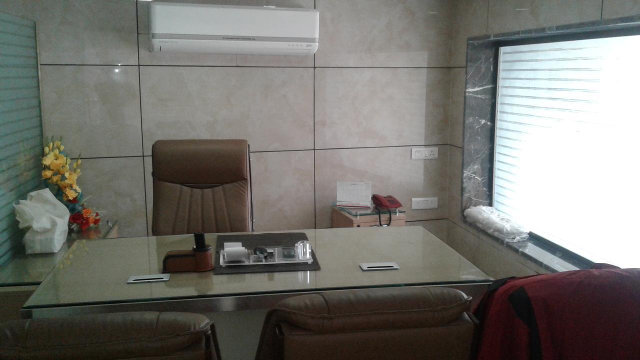 Hotel The Grand Inn Jammu Exterior foto