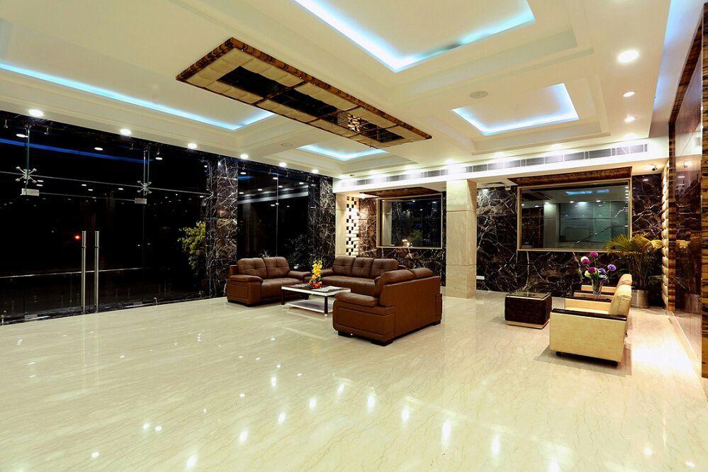 Hotel The Grand Inn Jammu Exterior foto