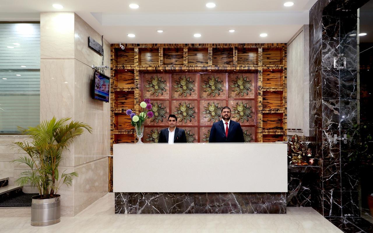 Hotel The Grand Inn Jammu Exterior foto